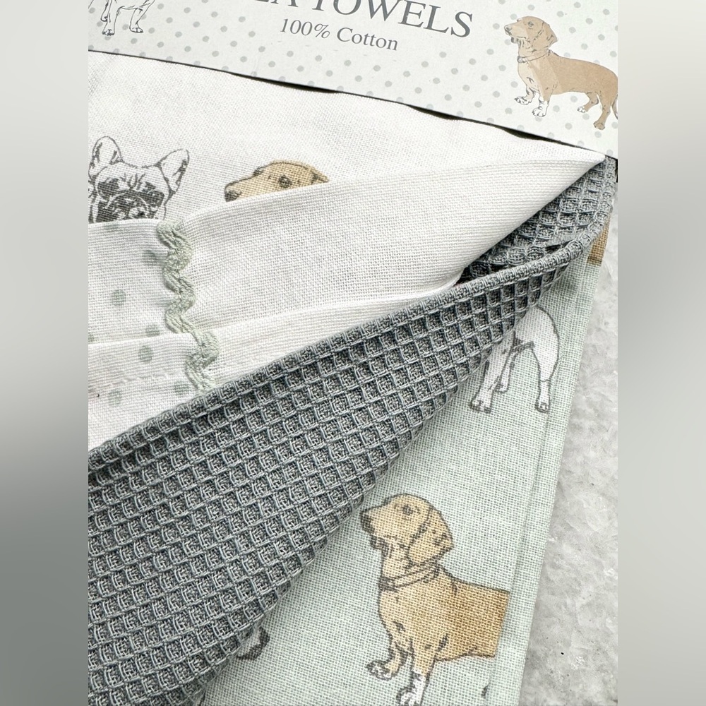 New Dog Theme Kitchen Tea Towels Set of 3 - Dachshund, Pug, Bulldog, Beagle - Picture 5 of 8